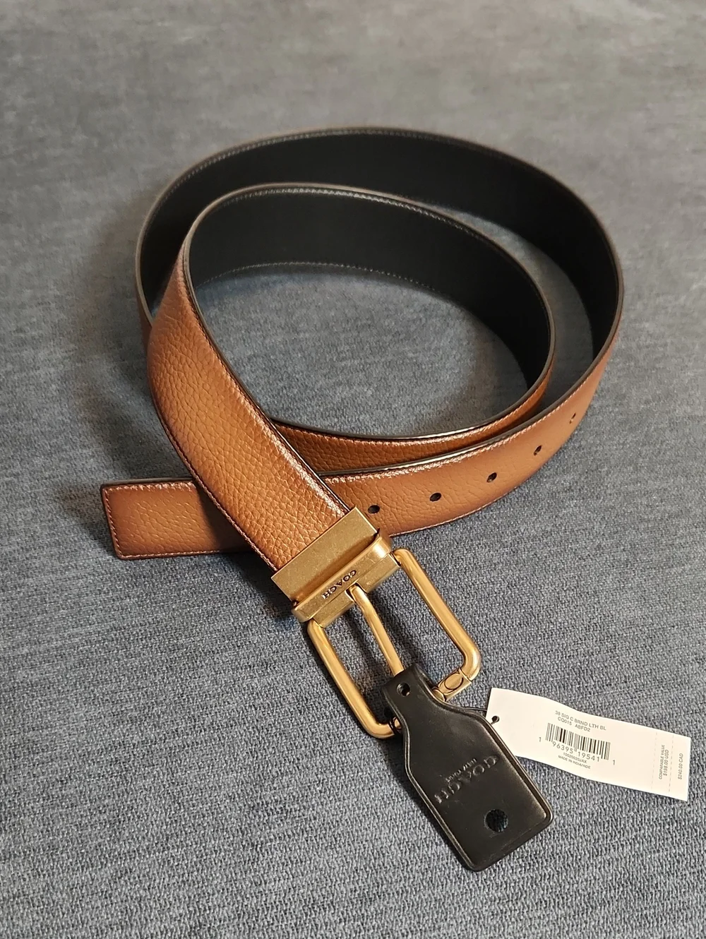 Coach Reversible Cut-to-Size Dark Saddle/Black Leather  Belt with Gold Buckle